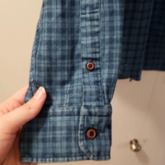 Blue checkered button up - Picture 3 of 4